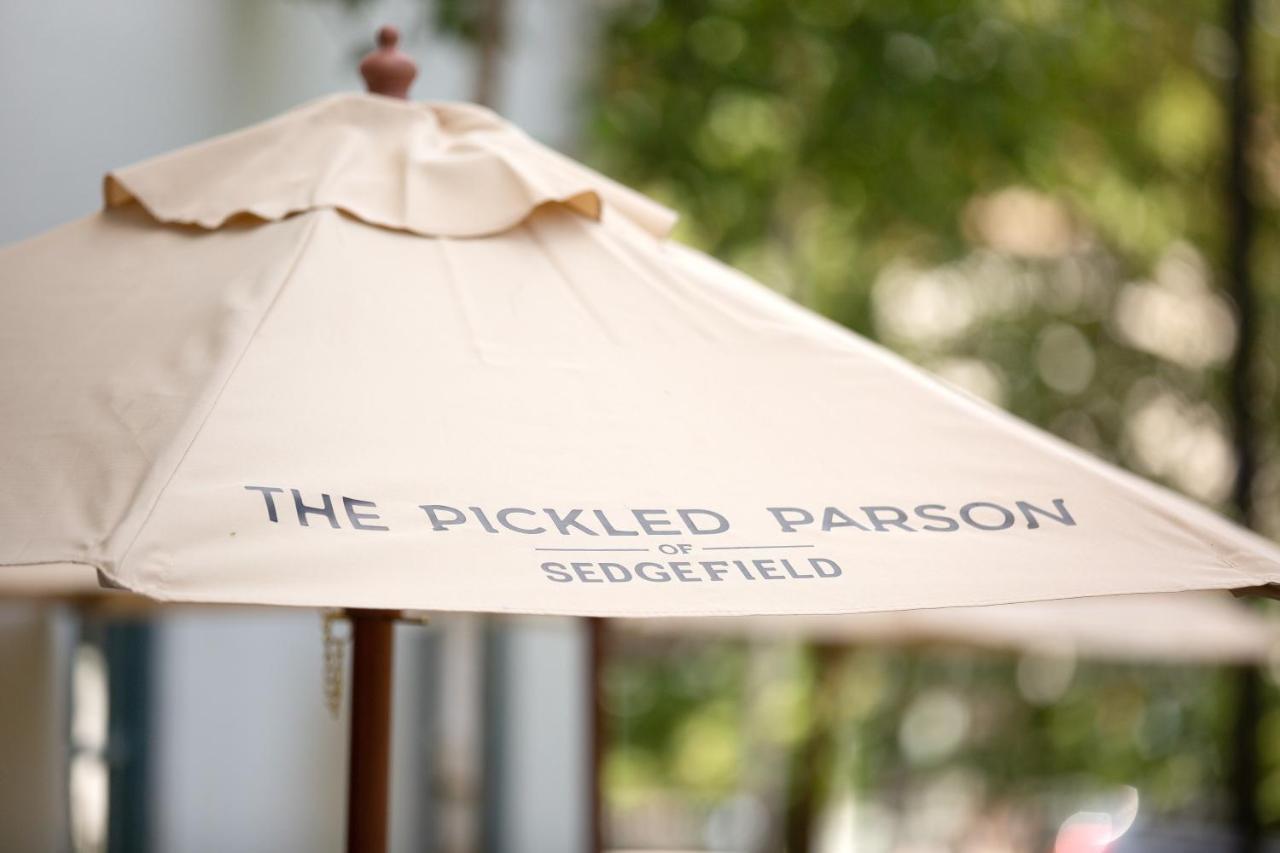 The Pickled Parson Of Sedgefield Hotel Exterior foto